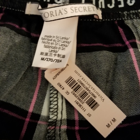 *Sold*NWT Victoria's Secret | Metallic Sleep Short - Picture 3 of 3